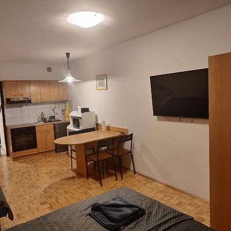 Apartma Luka With Private Parking Izola Exterior foto